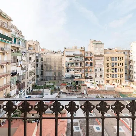 - Eixample 4b Apartment Barcelona